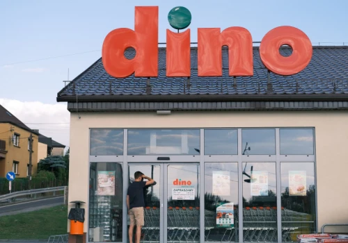 Tam powstaną nowe sklepy Dino w 2026 roku. Budują i kupują na potęgę