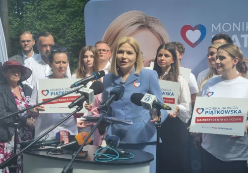 „Piątka Piątkowskiej” – kandydatka na prezydenta miasta przedstawiła swój program dla Krakowa