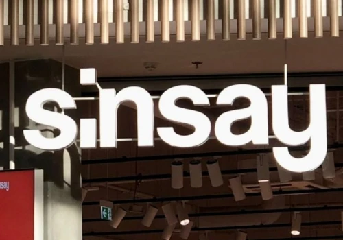 Zamiast zwykłej dyni wybrałem ten bestseller z Sinsay. Ma światło LED, a kosztuje 25,99 zł