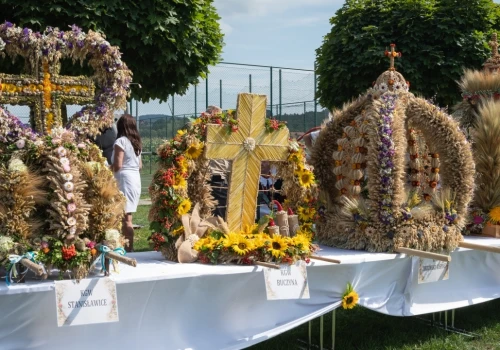 Powiatowe Święto Plonów na Bocheńszczyźnie. Będą wieńce, muzyka i koncerty