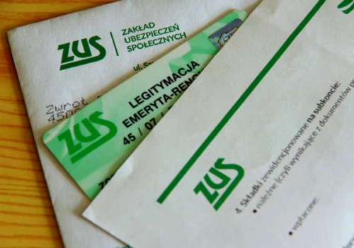 Nowe legitymacje emeryta. Czy trzeba wymieniać dokument?