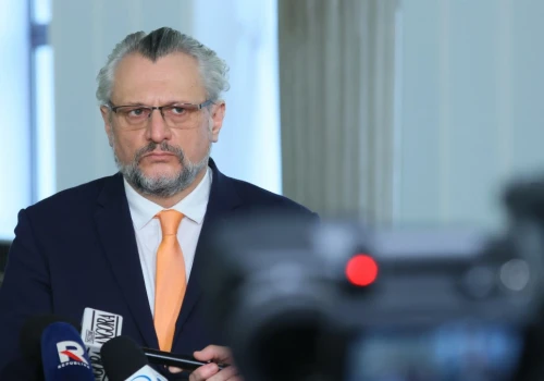 Zabieg syna senatora Tomasza Lenza. Media: Szpital zapłacił część kary