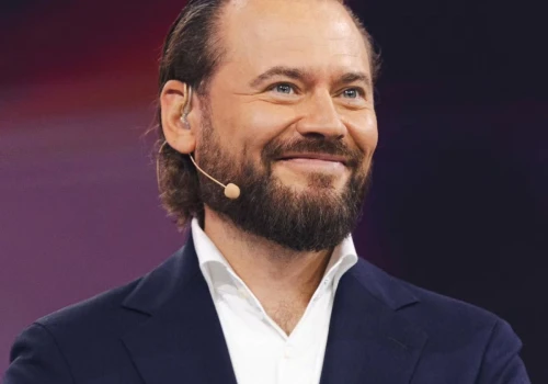 Festiwal w Jastarni odwołał panel o aborcji. Kanał Zero grozi sądem