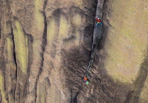 „Mora Mora” (8b+/c?, 700 m) reekipowana i poprowadzona. W akcji Daniel Gebel i Dörte Pietron