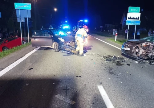Pijani kierowcy siali postrach na Podkarpaciu. Najpierw uderzenie w drzewo, później wypadek