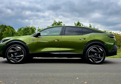 Dongfeng Peugeot-Citroën zakłada spółkę z kapitałem 4,5 mld zł. W Wuhan szykują nowe modele Peugeot i Jeep