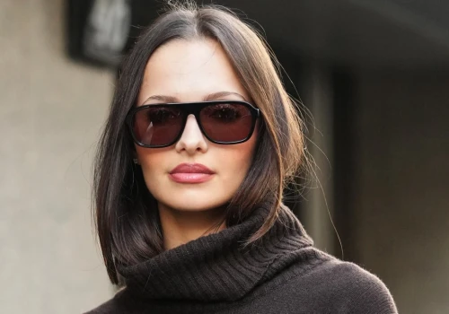 Ulubione swetry Włoszek. Trzy modele, które sprawdzą się jesienią