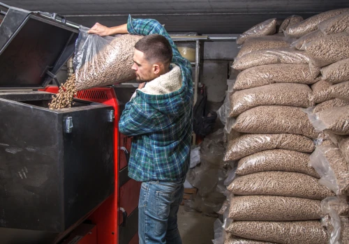 Cena pelletu w górę o połowę. Rośnie problem dla 400 tys. domów