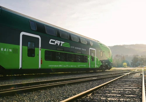 Stadler zaprezentował pierwszy pociąg do obsługi wiedeńskiego lotniska
