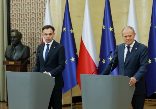 Ekspert: Na zmianach podatkowych rządu Tuska zyskają pracujący na etacie z wysoką pensją co najmniej 12 tys. zł brutto