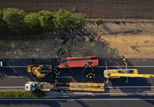 „Brakło tych dwóch kilometrów”. Drugi kierowca o kulisach wypadku autokaru na Węgrzech
