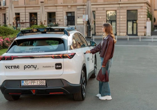 Stało się! Robotaksówki Ubera wjechały do Europy. To dopiero początek