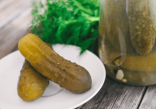 Nigdy nie łącz z ogórkami kiszonymi. Zalega w jelitach i powoduje wzdęcia