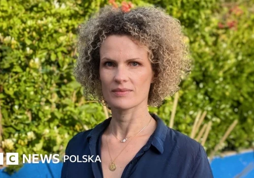 Francuski urzędnik odurzał nas, abyśmy oddawały mocz pod siebie – twierdzą oskarżycielki