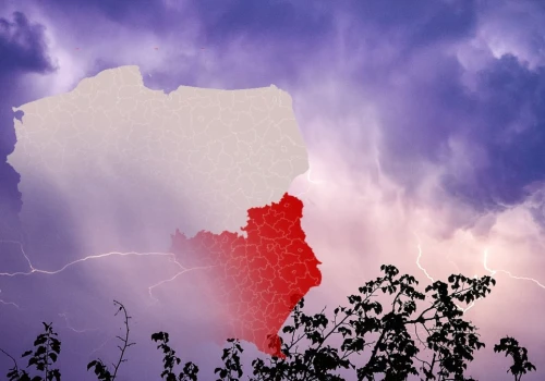 Po zmroku nastąpi pogodowe tąpnięcie. Wskazali rejon najgroźniejszych burz