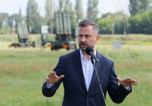 Co chronią polskie Patrioty? Szef MON mówi o strategicznej rafinerii Orlenu