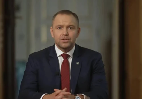 Trzy ustawy na biurku prezydenta. Karol Nawrocki podjął ważne decyzje