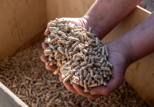 Pellet znów drożeje. Ministerstwo Energii zawiadamia UOKiK