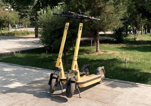A jednak można. U naszego sąsiada hulajnogi elektryczne muszą mieć OC