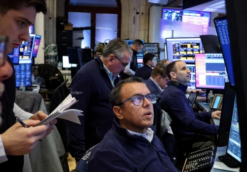 Na Wall Street zmiana nastrojów. Indeksy spadają choć drożeją spółki IT