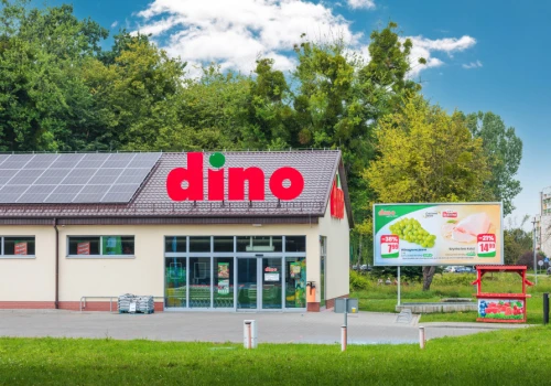 Niewielki wzrost zysku Dino. Grupa nadal inwestuje w fotowoltaikę