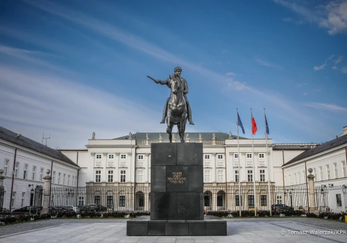 Prezydent zawetował ustawę o transporcie publicznym