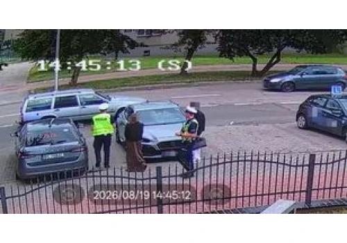 Zakaz prowadzenia, zanim zdała prawo jazdy. Nietypowa interwencja
