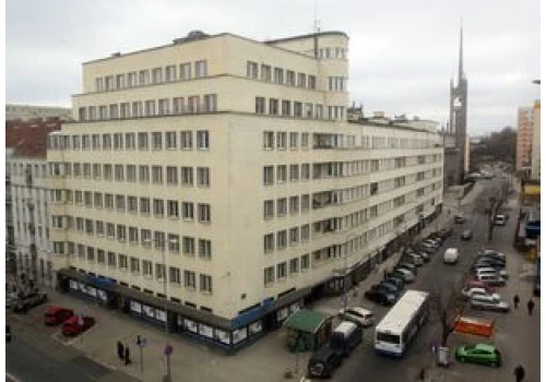 Graffiti, skutery, stragany i UNESCO. Czego Gdynia może nauczyć się od Neapolu?