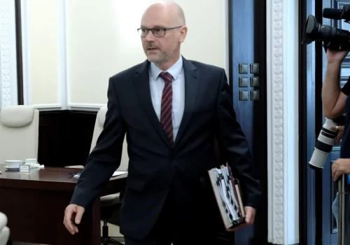 Była sędzia TK o ruchu Tuska. Chodzi o kandydaturę Berka. „Pocałunek śmierci”