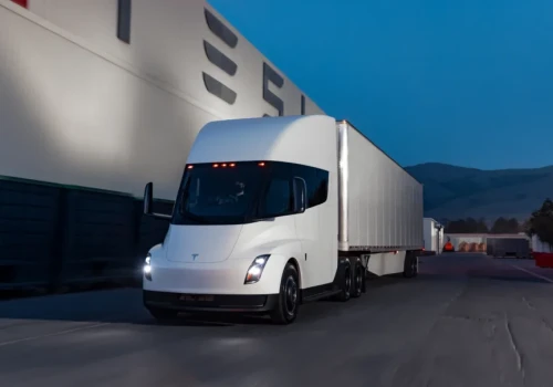 Tesla Semi wjeżdża do Europy. Wszystko zacznie się w Hanowerze