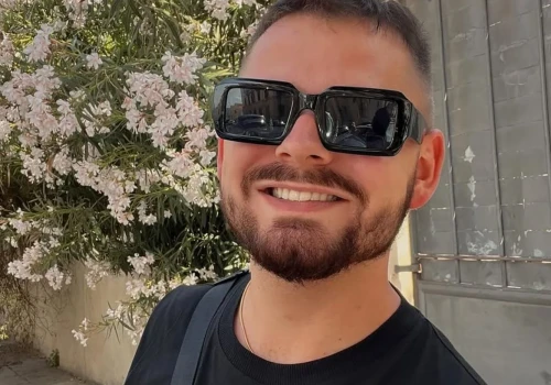 Bajorek przeszedł ogromną metamorfozę! Tak dziś wygląda wokalista disco polo
