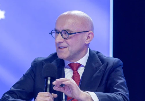 W tych giełdowych spółkach zarządy zarobiły najwięcej. Orlen nie ma konkurencji