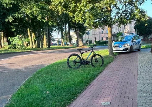 Zderzyli się na ścieżce rowerowej. Policja wyjaśnia okoliczności