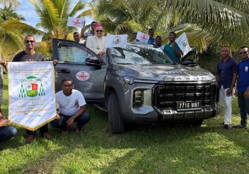Madagaskar: bp Marek Ochlak OMI dziękuje za samochód od MIVA Polska