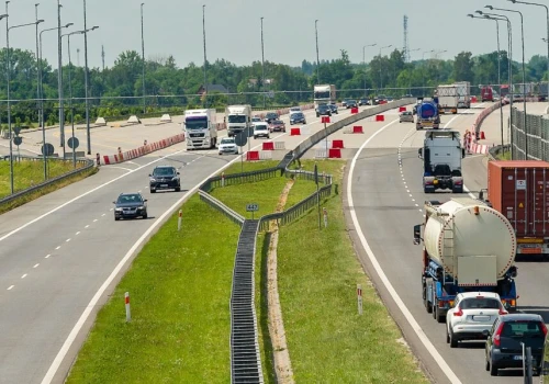 Autostrada A2 Łódź–Warszawa będzie szersza. Podpisano umowę na kolejny odcinek