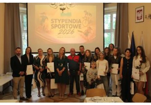 Stypendia sportowe w gminie Zbójno. Wsparcie dla ośmiu zawodniczek