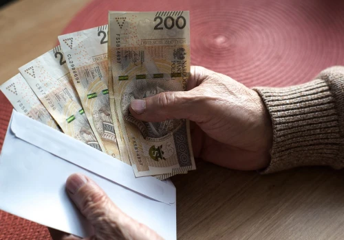 ZUS zwiększy wypłatę popularnego świadczenia. Z 15 proc. zrobi się 25 proc.