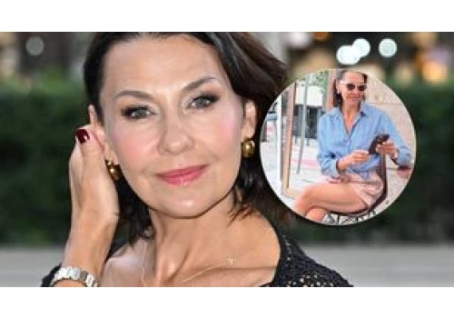 58-letnia Anna Popek odsłoniła nogi w króciutkich spodenkach. Fani wygłaszają peany: 