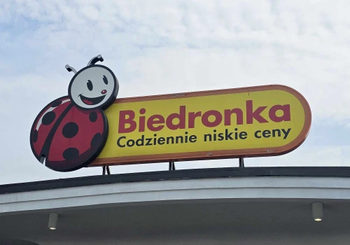 Gigantyczna promocja w Biedronce! Zostało tylko kilkanaście godzin. Dwa produkty można dostać gratis