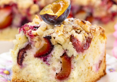 Ciasto na kefirze ze śliwkami