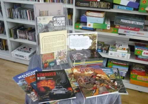 Wystawa „Z kart historii na karty komiksu” do obejrzenia w zbiorach Czytelni Komiksu Biblioteki Głównej UMCS