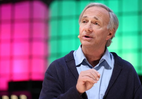 Legenda Wall Street ostrzega przed krachem. Ray Dalio wskazuje bezpieczną przystań