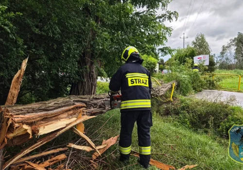 Niż genueński nad Polską. Prawie dwa tysiące interwencji strażaków