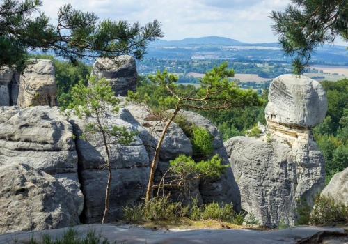 Czeski Raj – co warto zobaczyć, atrakcje, szlaki i skalne miasta