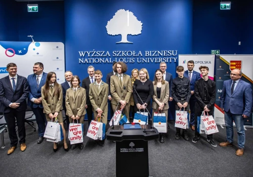 Uczniowie z Małopolski, włączcie myślenie! Rusza XIII edycja projektu WSB-NLU. Nowa formuła i zespołowa rywalizacja