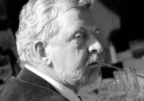 Ostatnie pożegnanie Alaksandra Milinkiewicza. Prezydent Nawrocki odznaczył Białorusina