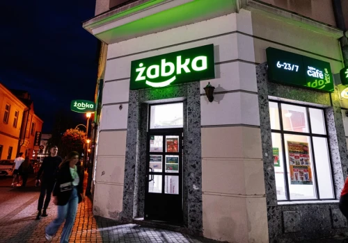 Prokuratura bada cyberatak na Żabkę. Przestępcy próbowali sprzedać dane