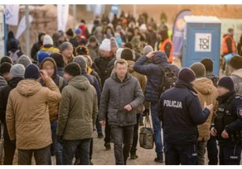 Odsyłanie Ukraińców bez pracy? Polacy ocenili pomysł PiS