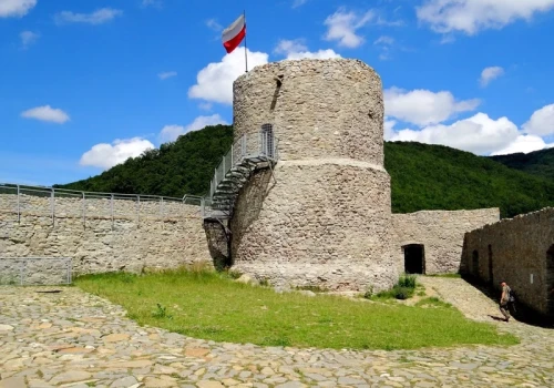 Słynny polski zamek powraca. Prace idą szybciej niż zakładano