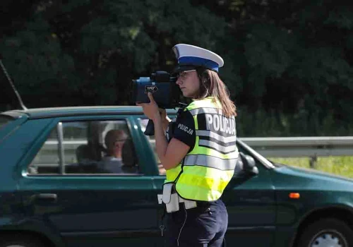 Sulechów. Kierujący BMW jechał za szybko aż o 81 km/h